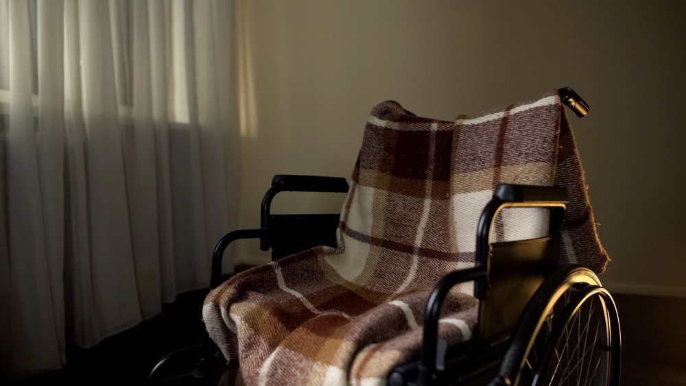 Elderly residents at Silver City Care Center facing potential signs of nursing home abuse